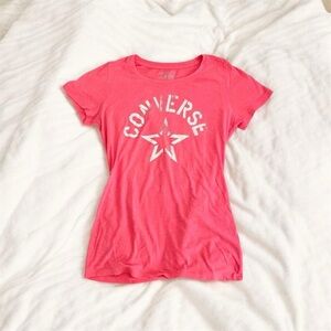 CONVERSE ALL☆STAR® WOMEN'S DISTRESSED LOGO TEE.